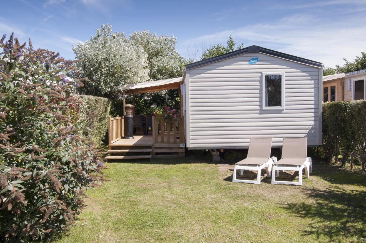 Camping Rcn Port L'Epine Trélévern Esterno foto