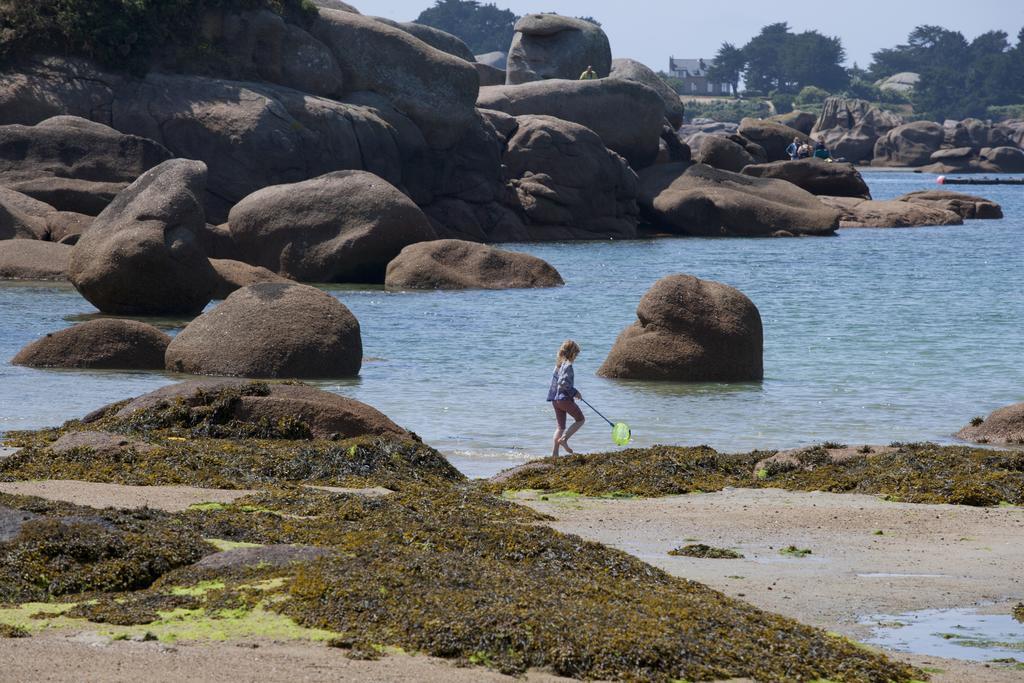 Camping Rcn Port L'Epine Trélévern Esterno foto
