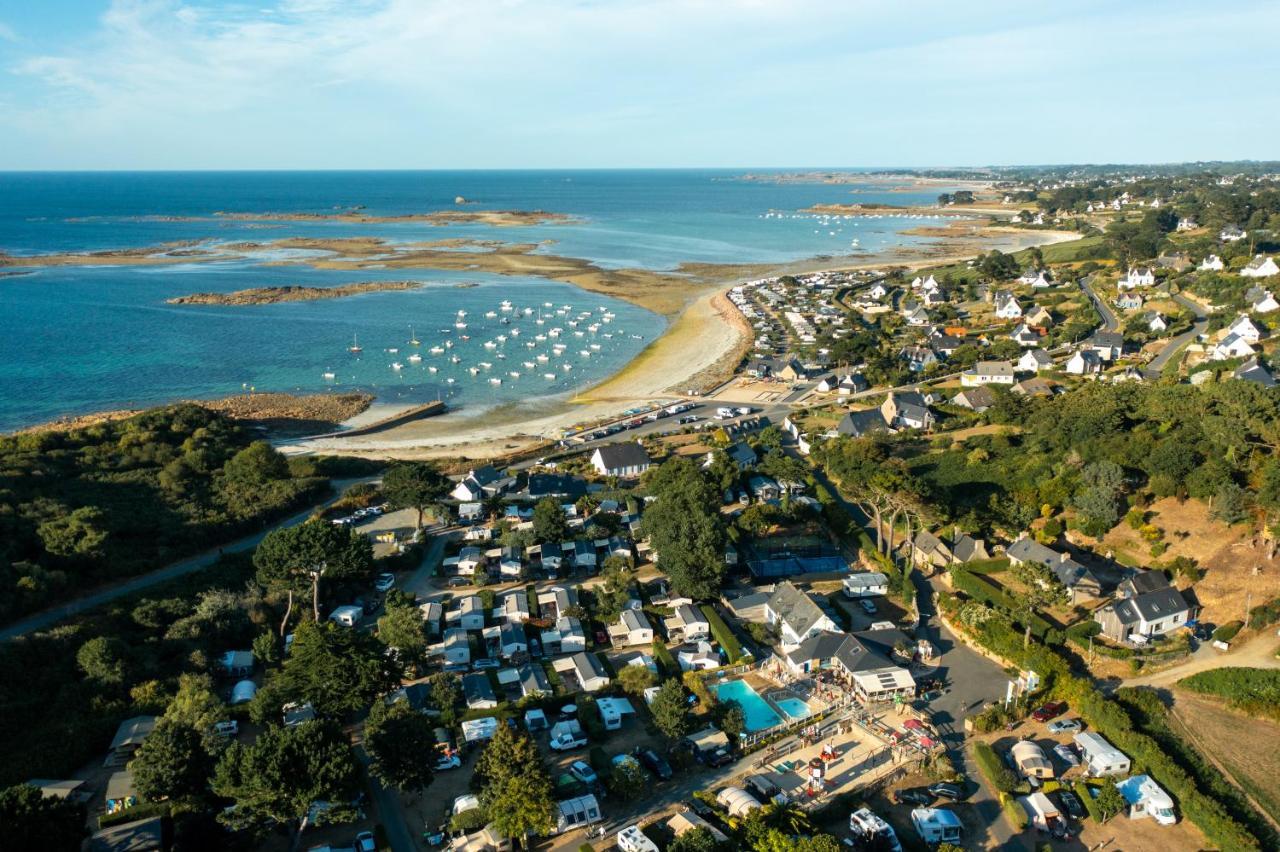 Camping Rcn Port L'Epine Trélévern Esterno foto