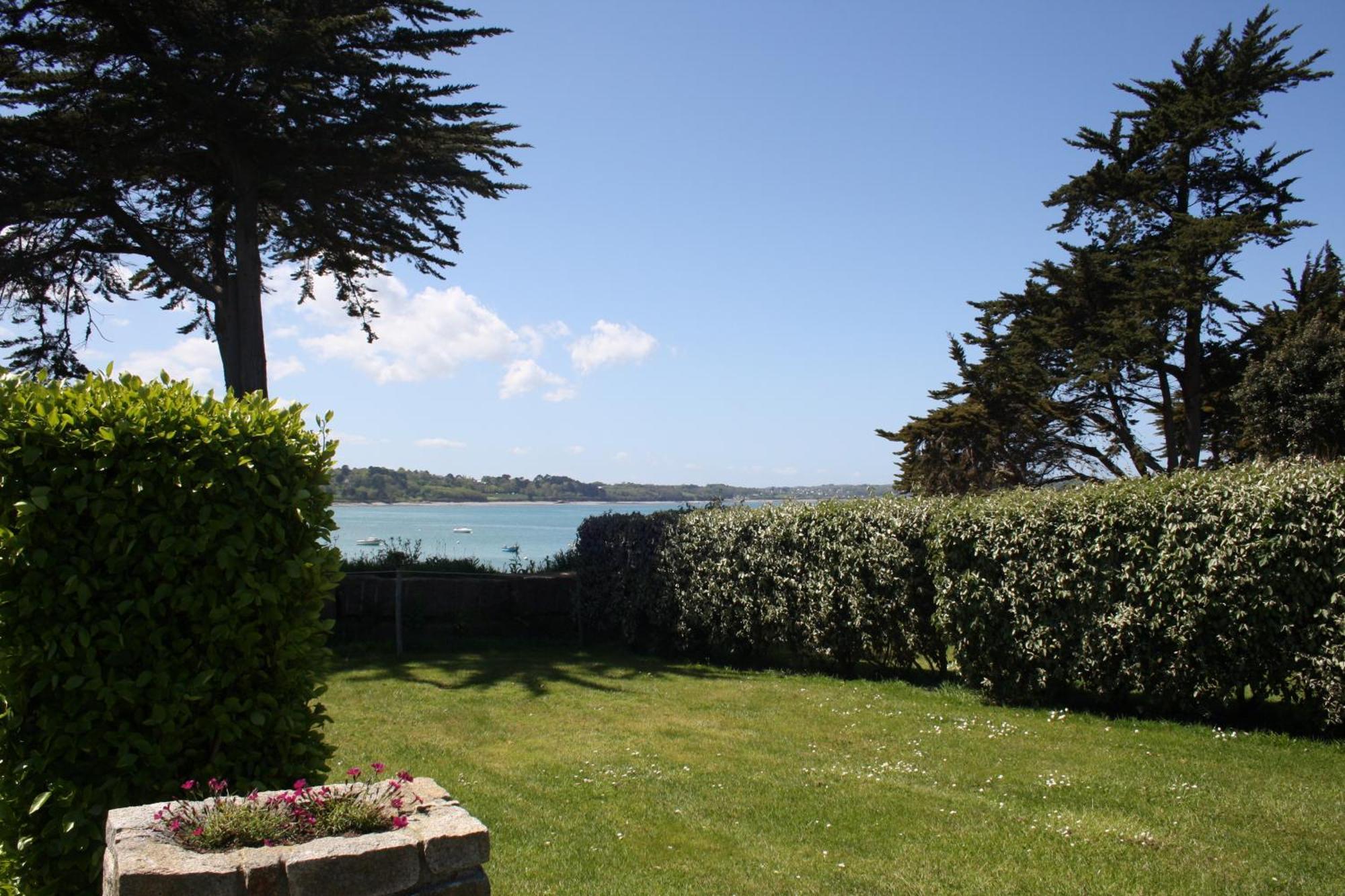 Camping Rcn Port L'Epine Trélévern Esterno foto